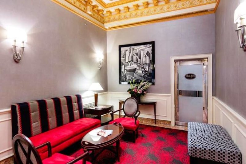 Radio City Apartments