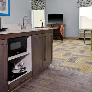 Hotel Hampton Inn & Suites Syracuse North Airport Area cazare Syracuse