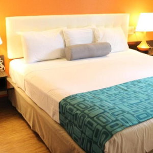 Hotel Howard Johnson By Wyndham Lake George cazare Lake George