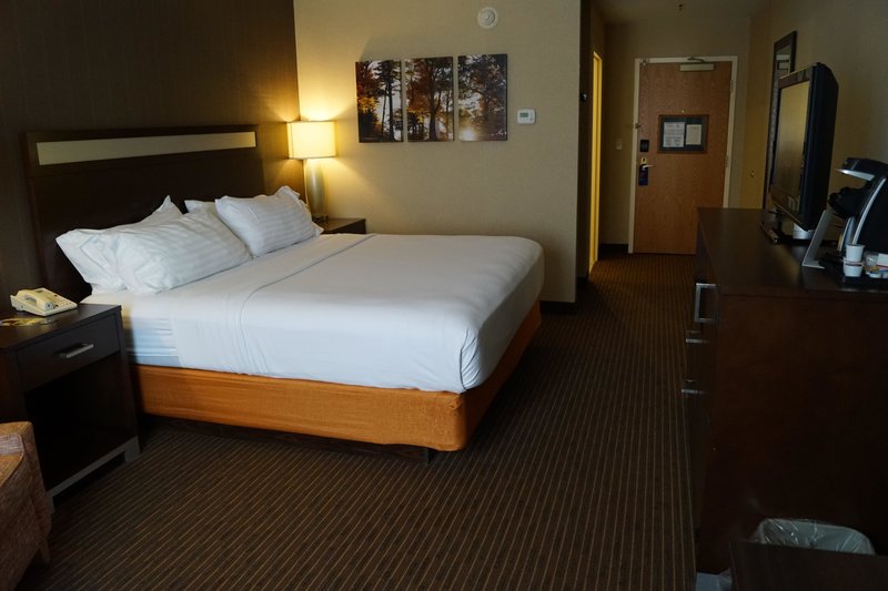 Hotel Holiday Inn Express & Suites Watertown - Thousand Islands