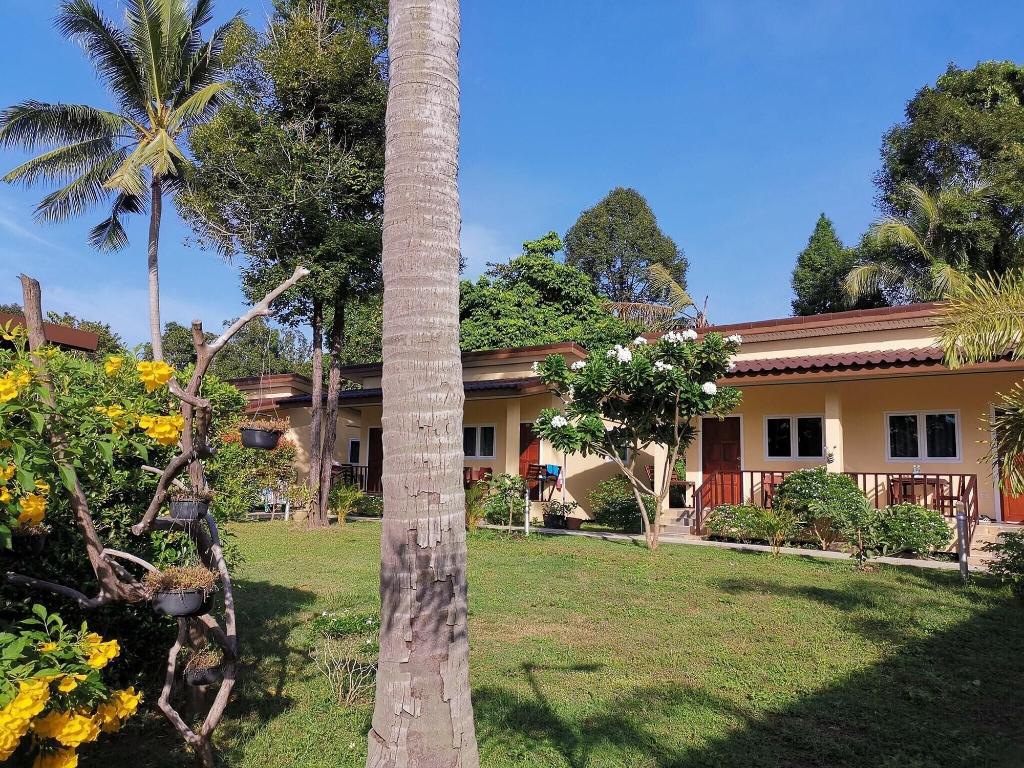 Hotel Ser-En-Dip-I-Ty