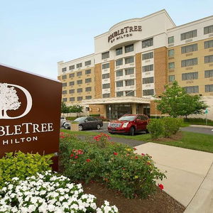 Hotel Doubletree By Hilton Hotel Sterling Dulles Airport cazare Sterling
