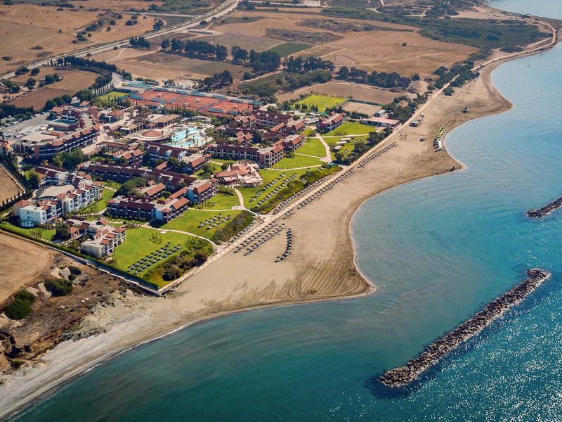 dal travel Robinson Cyprus