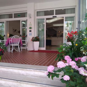 Hotel Hotel St. Moritz cazare Rivazzurra