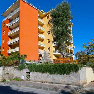 Hotel Sirocco Suites cazare Sant'Agnello