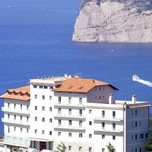 Sejur Grand Hotel Aminta vacanta Sorrento