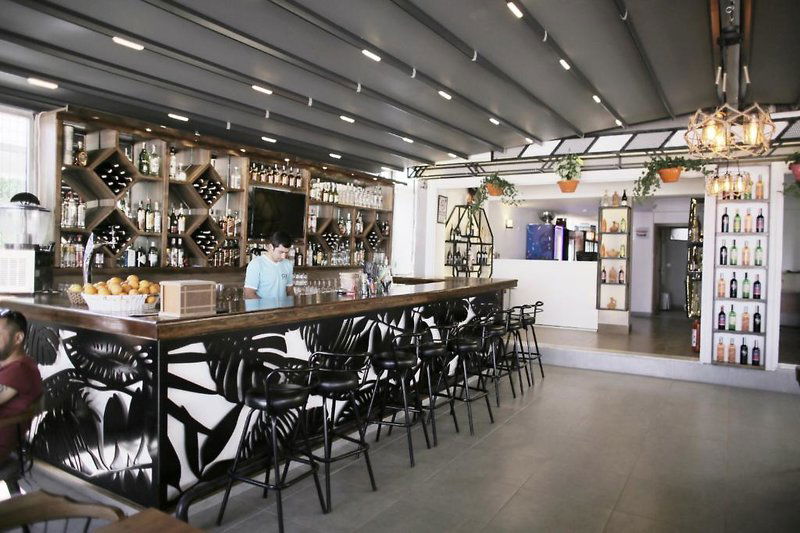 Hotel Cle Beach & Boutique