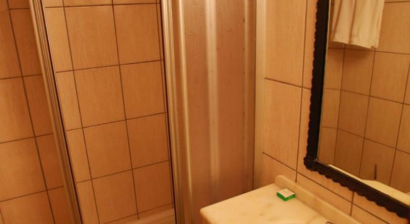Hotel Surban