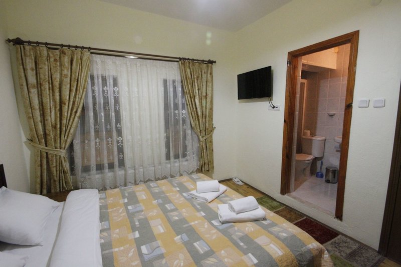 Hotel In Stone House