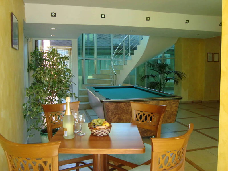 Apart Hotel Vechna R