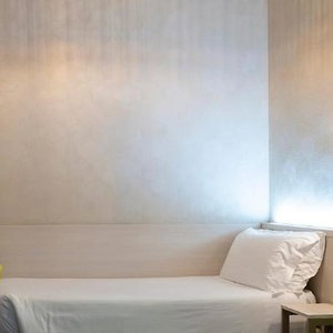 Hotel Embassy Park cazare Pero