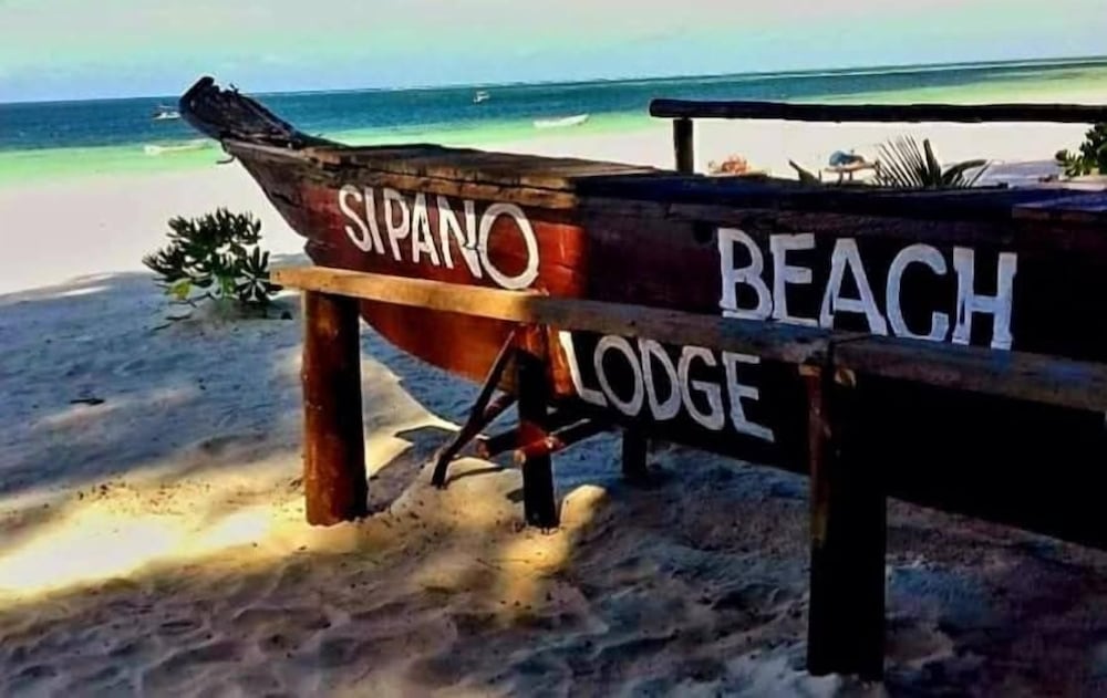 Sipano Beach Lodge