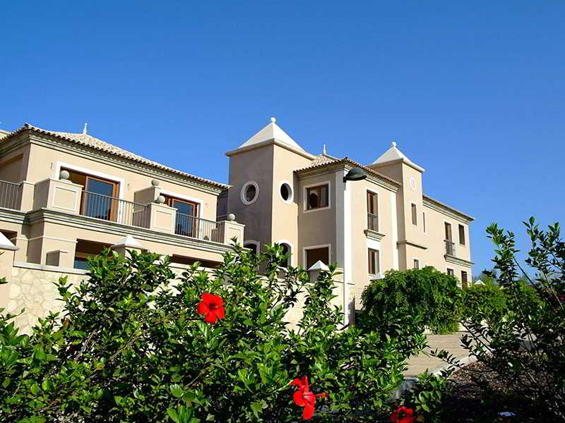 Marylanza Suites And Spa