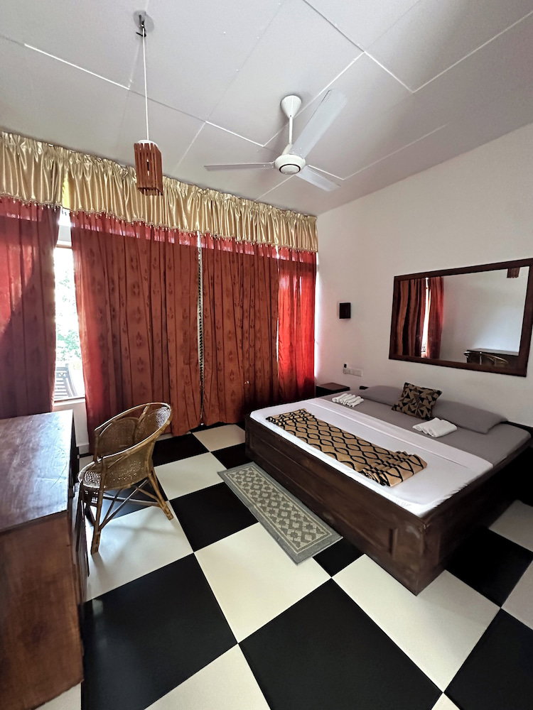 Arugamabay Surf Resort Hotel