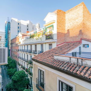 Hotel Far Home Gran Via cazare Madrid