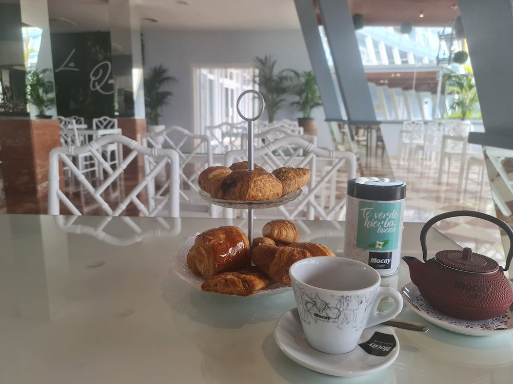 dal travel Residencial La Quinta Park Suites