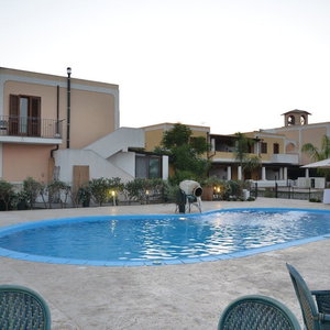Hotel Eolian Residence cazare Lipari