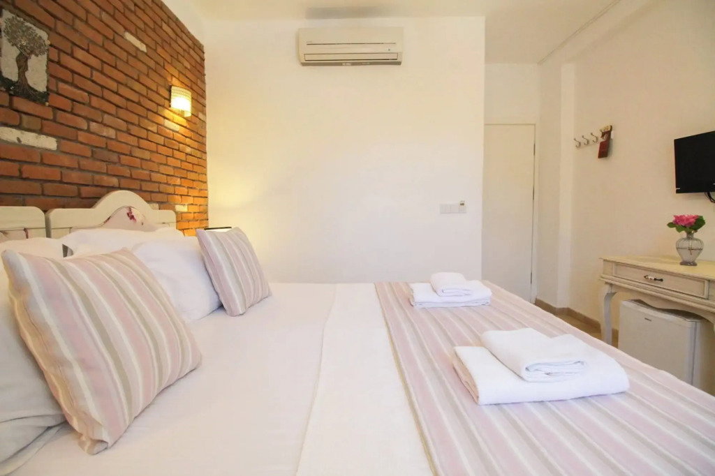 Hotel Alanarin Konak