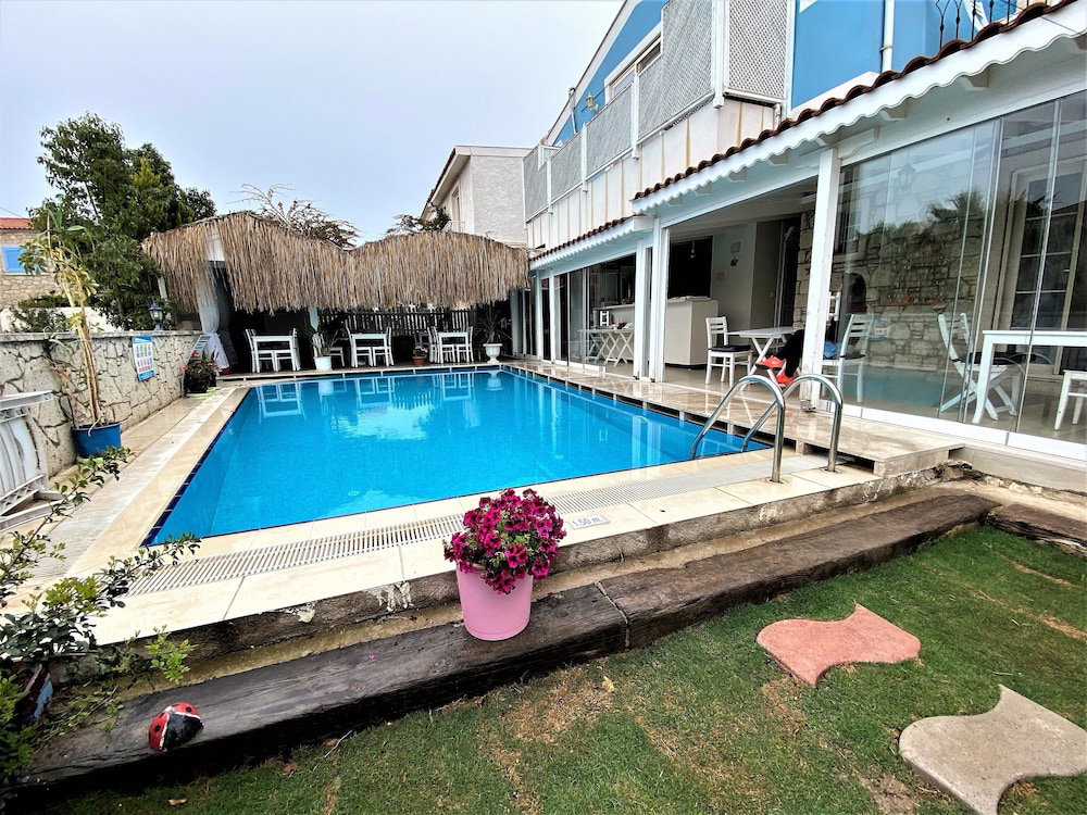 Hotel Alacati Eldoris Otel