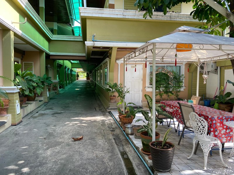 Hotel Kacha Resort