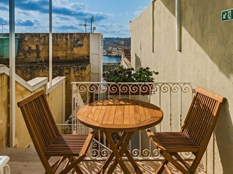 Tritoni Harbour Suites