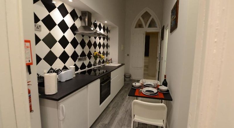 Paulos Boutique Hotel