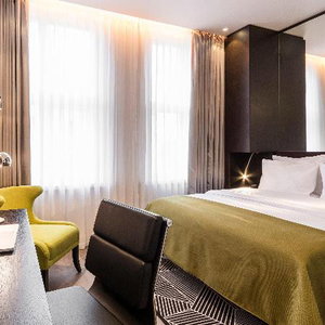 Hotel Holiday Inn Dresden - Am Zwinger cazare Dresda