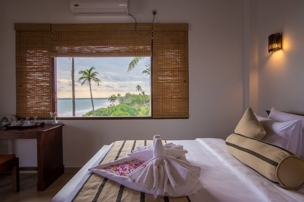Hotel Ananya Beach Resort