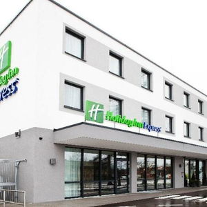 Hotel Holiday Inn Express Munich – Olympiapark cazare Munchen