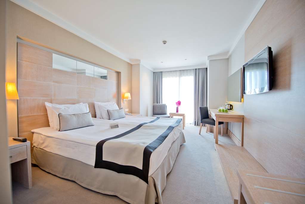 Hotel Ramada Resort By Wyndham Bodrum