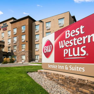 Hotel Best Western Plus Service Inn & Suites cazare Lethbridge