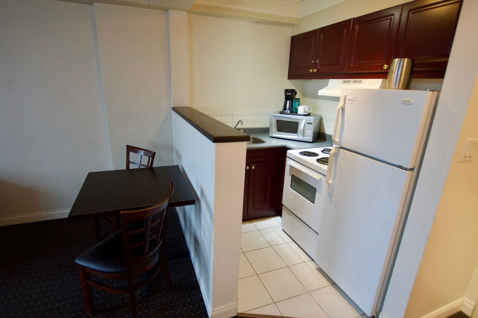 Hotel Century Plaza Hotel And Spa