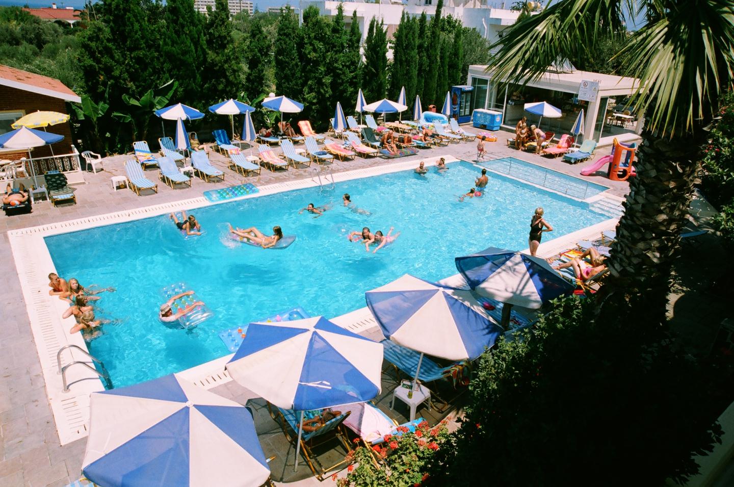 Hotel Paleos Apartments