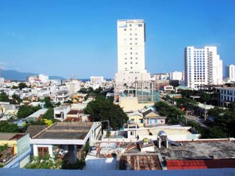 Paradise Hotel