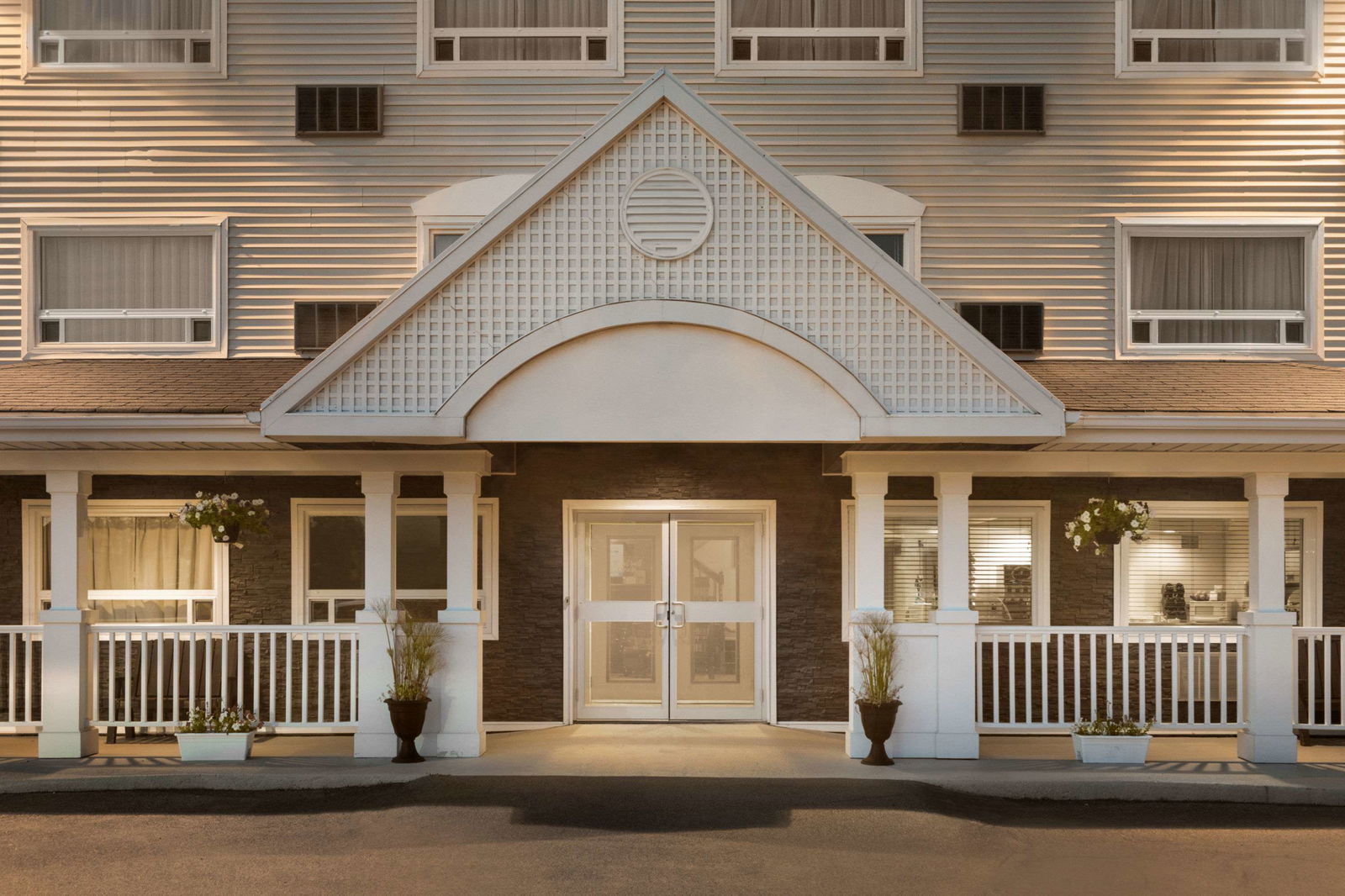 Hotel Travelodge Suites By Wyndham New Glasgow