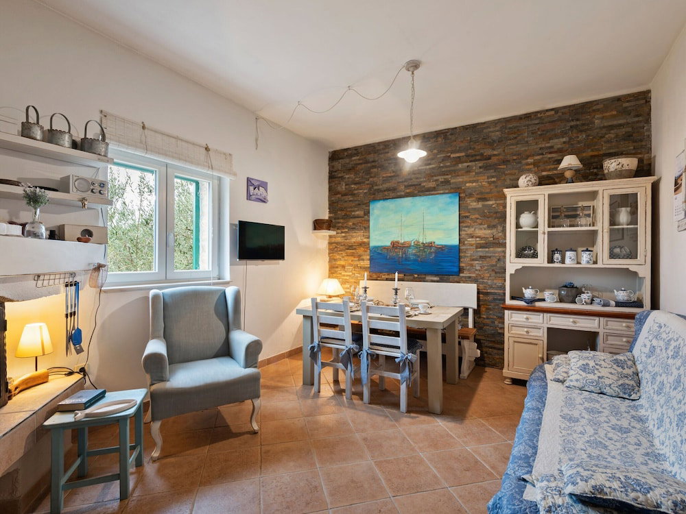 Hotel Homely Apartment In Genova With Sea Nearby