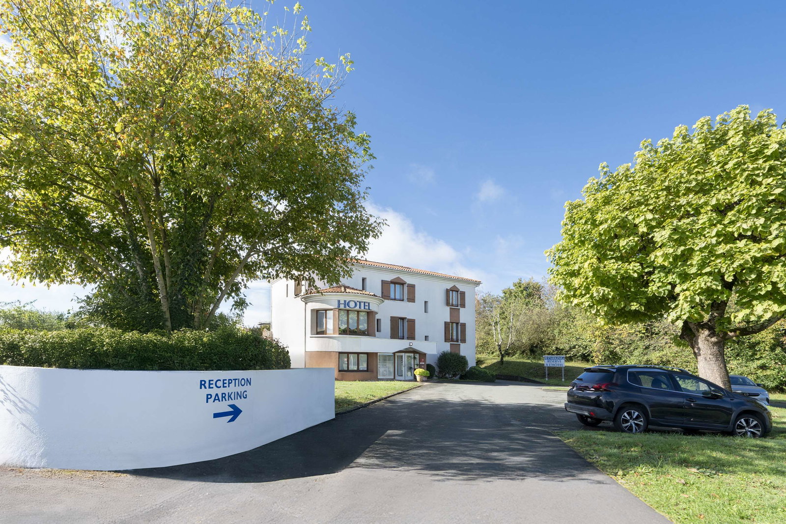 Hotel Sure Hotel By Best Western Saintes