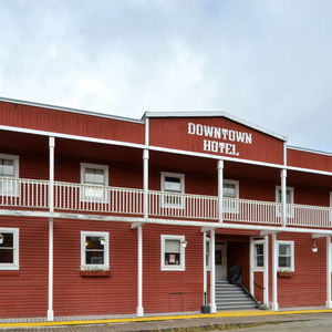 Hotel The Downtown, A Coast Hotel cazare Dawson City