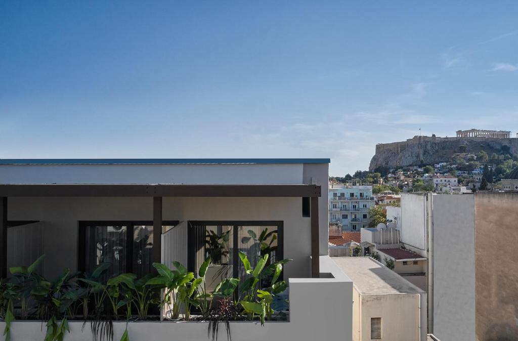 Nur Edge Aparthotel Acropolis Skyline