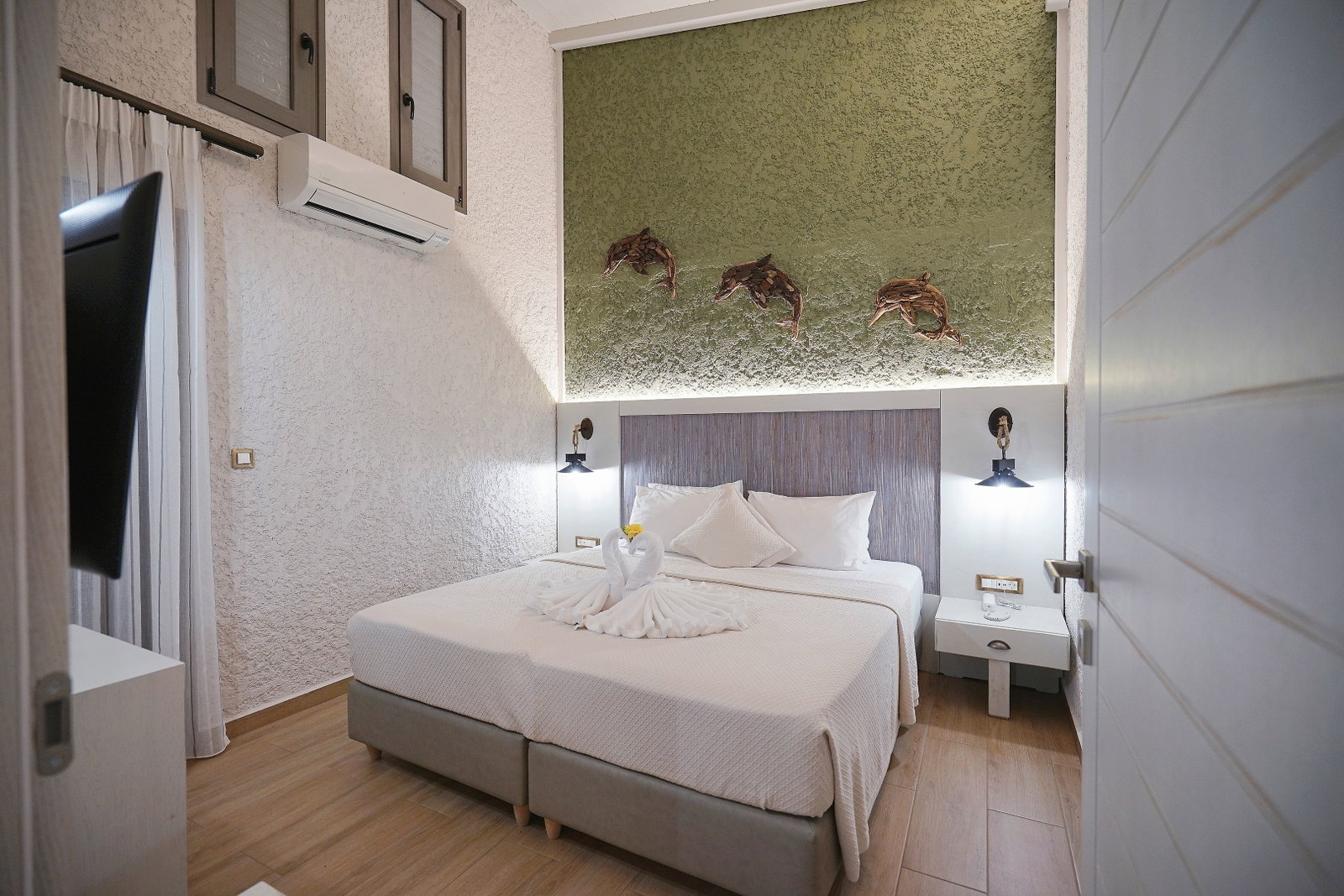 Flamingos Hotel