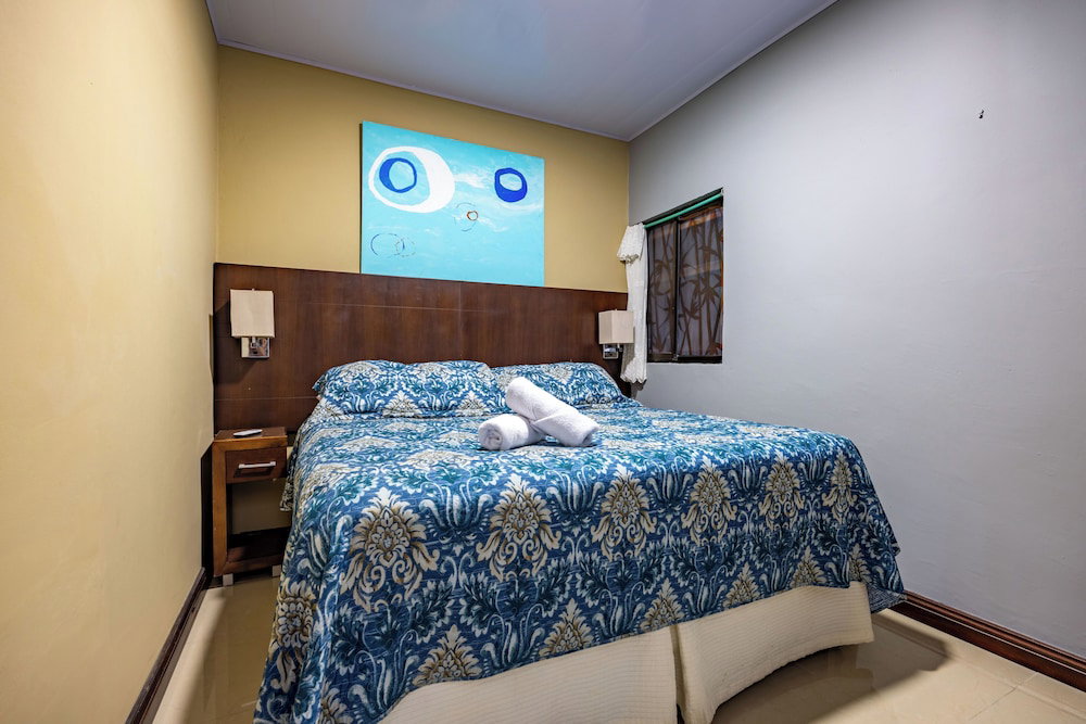 Hotel Jaco Sol Quad Plex
