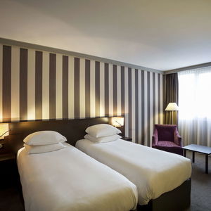 Hotel Grand Mercure Gandhinagar Gift City cazare Gandhinagar