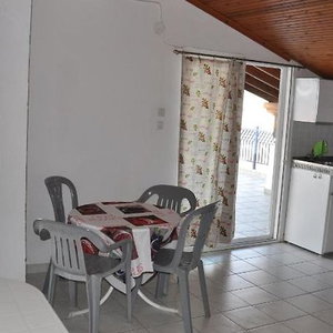 Hotel Apartments Stavroula cazare Asprovalta