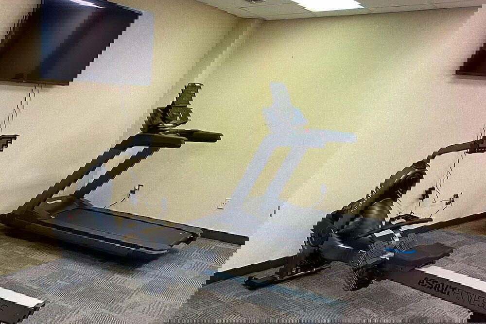 Hotel Montana Trailhead Inn