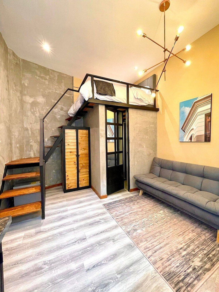 Colonia Suites 722 By Wellcome