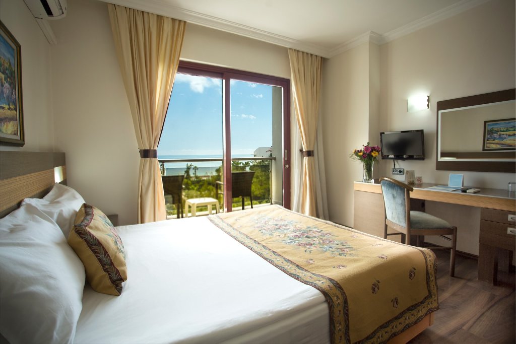 dal travel Perre La Mer Hotel