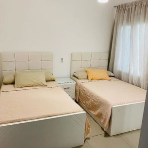 Hotel Lovely Penthouse 4- Bedroom Directly On The Lagoon cazare Al `Alamayn