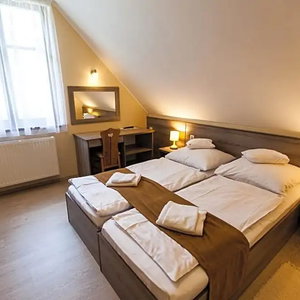 Hotel Piroska Csarda Es Fogado cazare Siofok