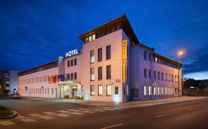 Hotel Ea Hotel Populus cazare Praga
