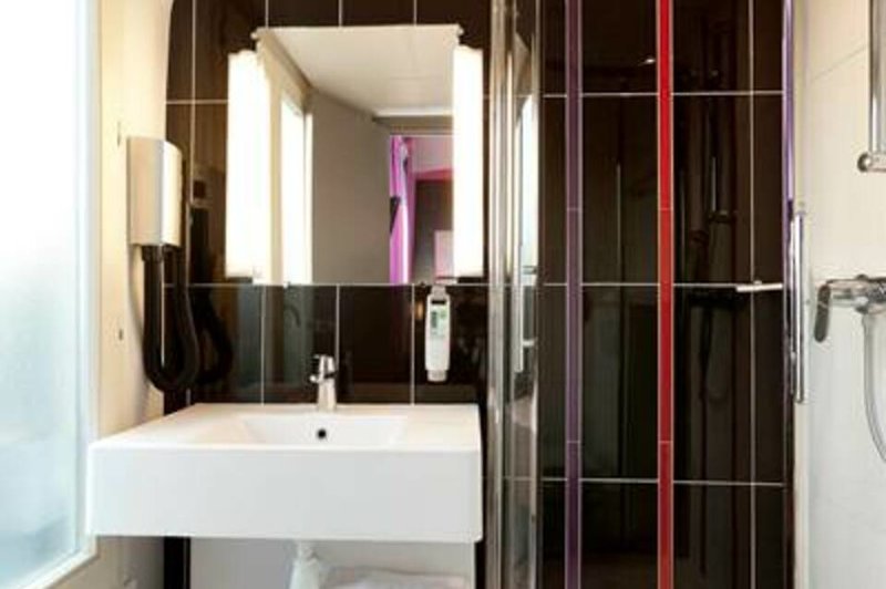 Hotel Accueil Hotel Paris Pigalle Montmartre